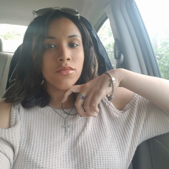 Meet the Posher Other - Meet your Posher, Azarieliz